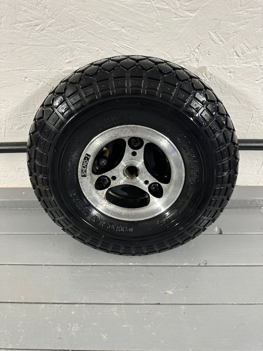 Quingo Sport Wheel Rear